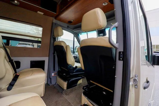 2014 Mercedes-Benz Sprinter Cab Chassis Base - Photo 35