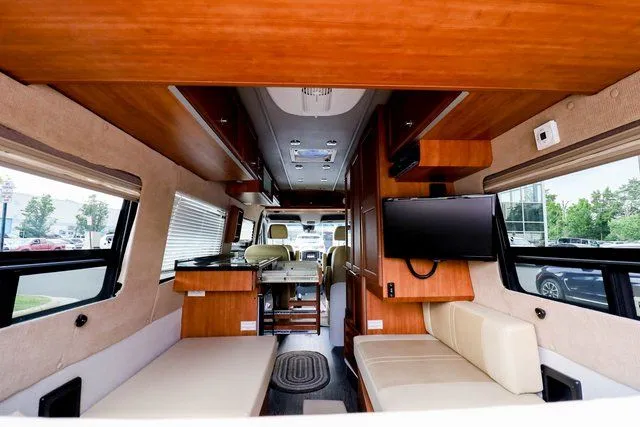2014 Mercedes-Benz Sprinter Cab Chassis Base - Photo 34