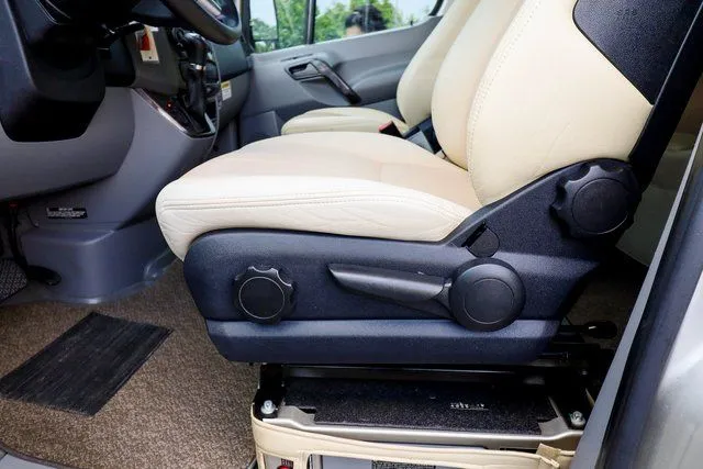 2014 Mercedes-Benz Sprinter Cab Chassis Base - Photo 29