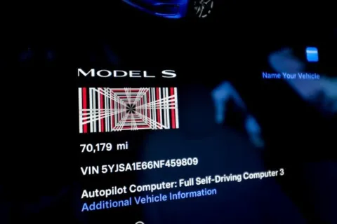 More photos of 2022 Tesla Model S Plaid at Capital Auto Sales, VA
