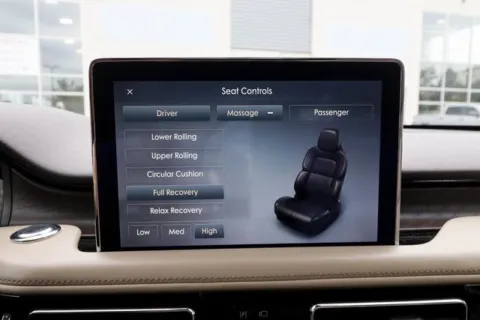 More photos of 2020 Lincoln Aviator Reserve at Capital Auto Sales, VA