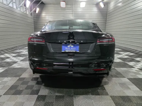 More photos of 2024 Tesla Model S AWD Hatchback at Trust Auto, MD