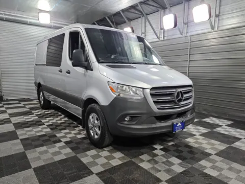 More photos of 2022 Mercedes-Benz Sprinter 2500 Cargo 144''WB Standard Roof Diesel Minivan/Van at Trust Auto, MD