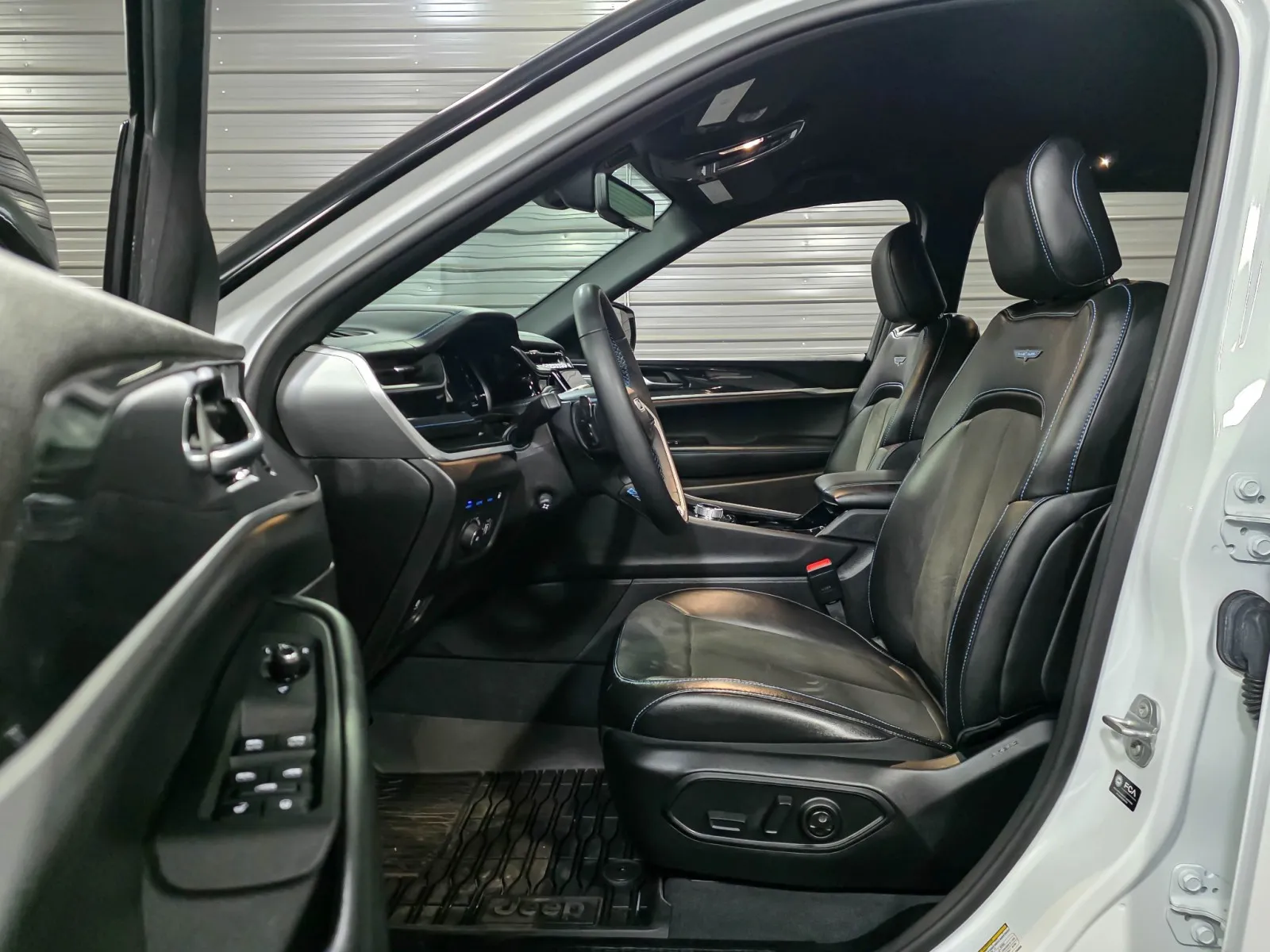 2022 Jeep Grand Cherokee Trailhawk 4xe - Photo 13