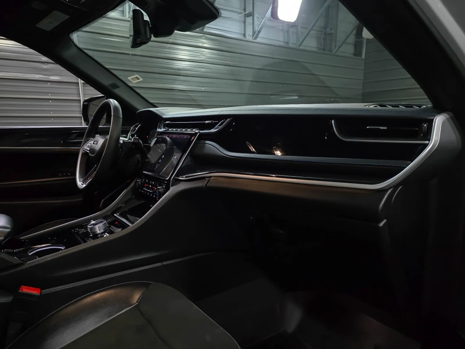 2022 Jeep Grand Cherokee Trailhawk 4xe - Photo 12