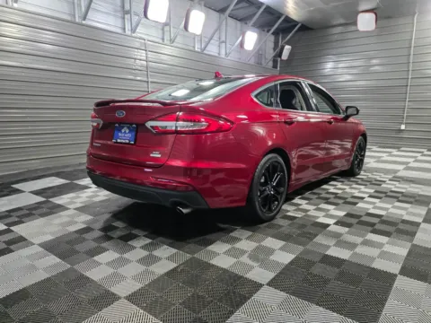 More photos of 2019 Ford Fusion SE Sedan at Trust Auto, MD