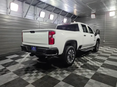 More photos of 2021 Chevrolet Silverado 2500HD Custom at Trust Auto, MD