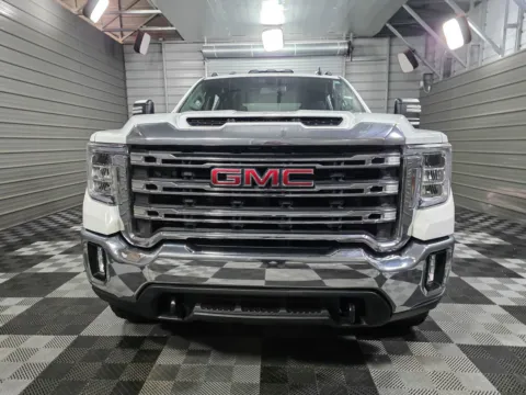 Photos of 2021 GMC Sierra 2500HD SLE for sale in Sykesville, MD at Trust Auto