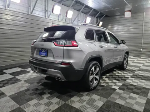 More photos of 2021 Jeep Cherokee Limited at Trust Auto, MD