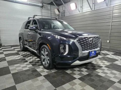 Another view of 2021 Hyundai Palisade Limited for sale in Sykesville, MD at Trust Auto