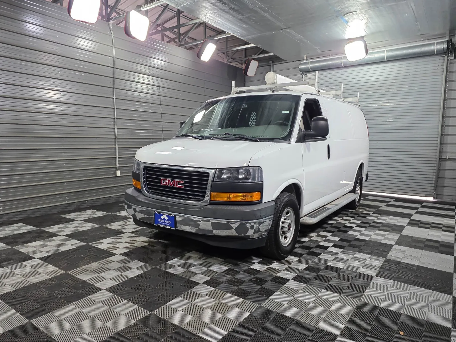2019 GMC Savana Cargo Van 2500