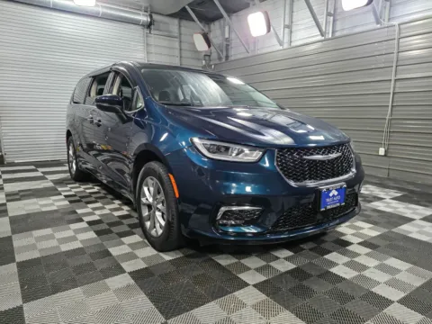 Another view of 2023 Chrysler Pacifica Touring L for sale in Sykesville, MD at Trust Auto