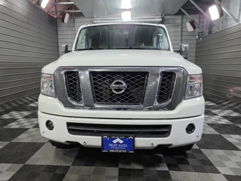 Another view of 2019 Nissan NV 3500HD 12-Passenger SL Low Roof Minivan/Van for sale in Sykesville, MD at Trust Auto