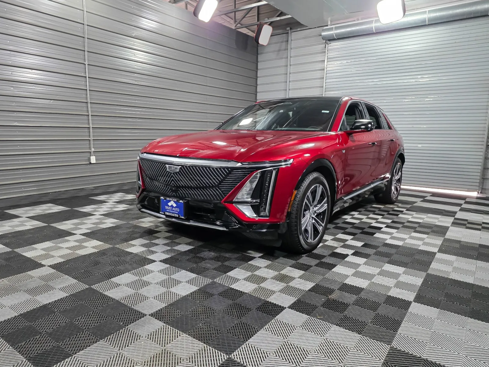 Silver 2024 Cadillac LYRIQ Luxury for sale in Sykesville, MD