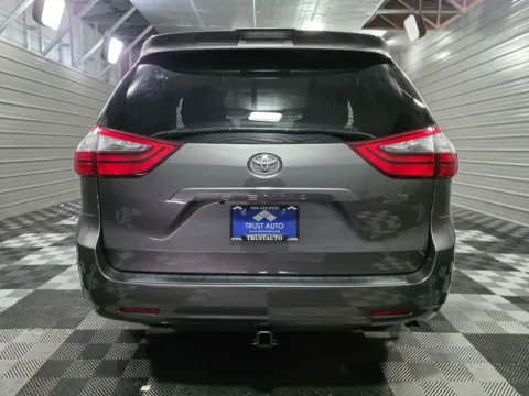 More photos of 2020 Toyota Sienna LE at Trust Auto, MD