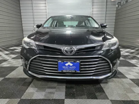 Photos of 2018 Toyota Avalon Limited for sale in Sykesville, MD at Trust Auto