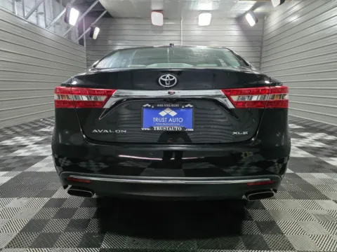 More photos of 2018 Toyota Avalon Limited at Trust Auto, MD