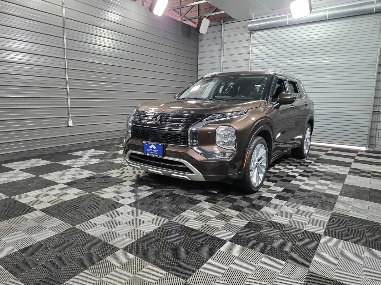 Silver 2022 Mitsubishi Outlander SEL for sale in Sykesville, MD