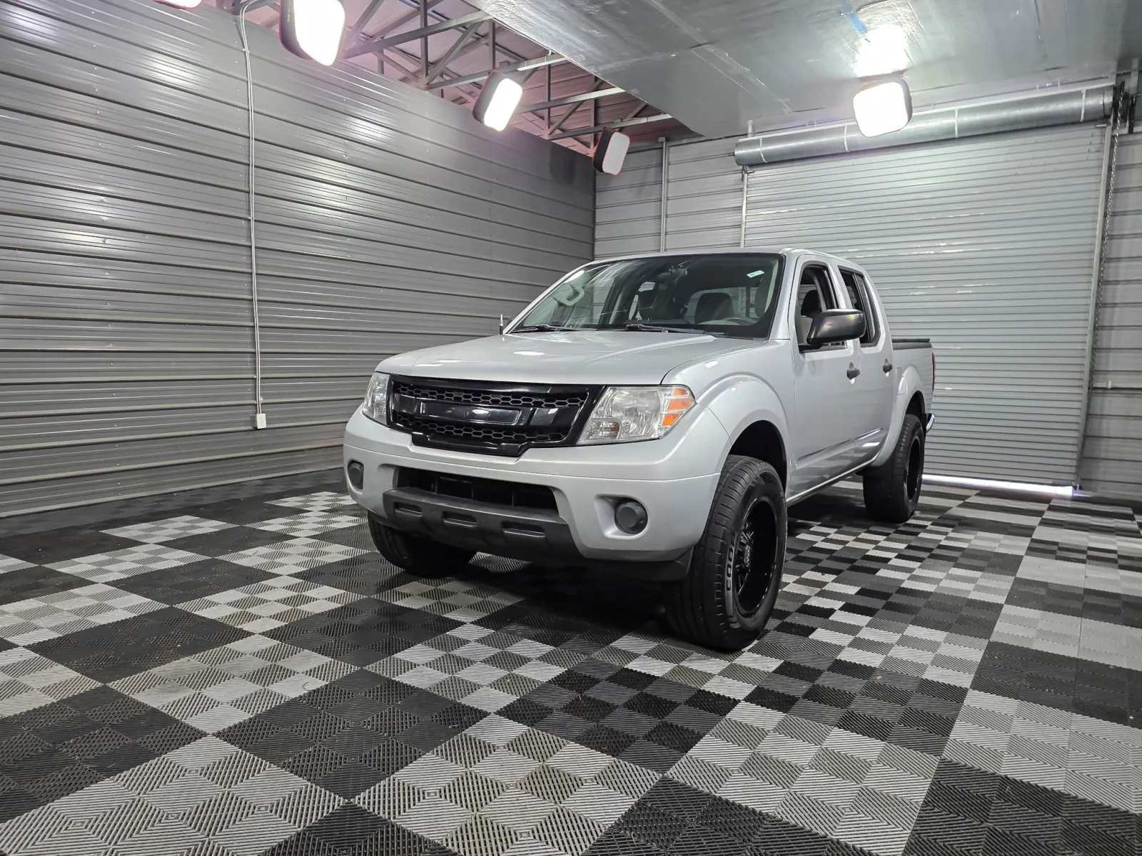 Silver 2019 Nissan Frontier SV for sale in Sykesville, MD