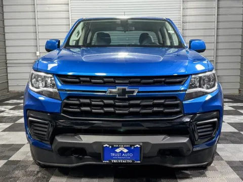 Another view of 2022 Chevrolet Colorado WT 4WD Crew Cab Pickup Truck w/Custom Special Edition for sale in Sykesville, MD at Trust Auto