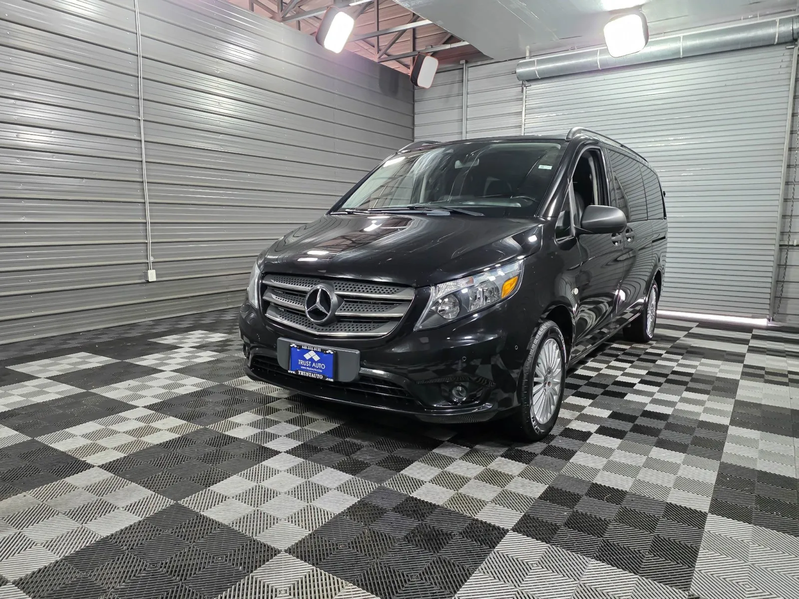 2019 Mercedes-Benz Metris Passenger Van Passenger