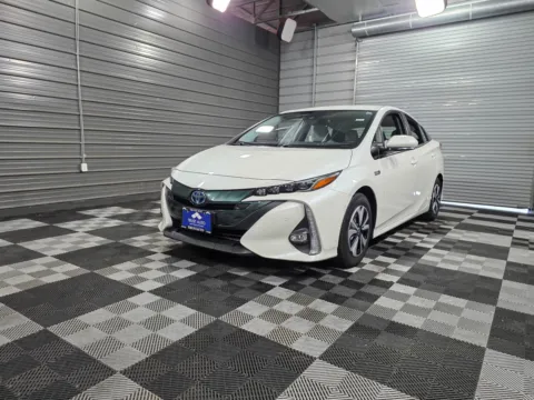 Red 2018 Toyota Prius Prime Plus for sale in Sykesville, MD