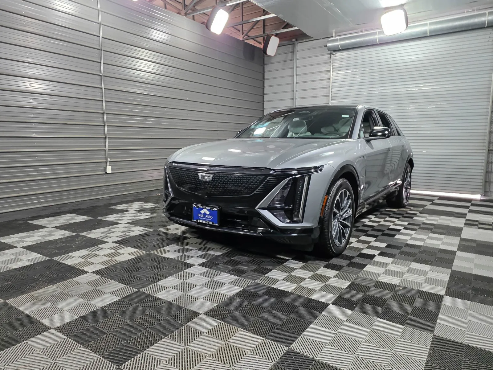 Silver 2024 Cadillac LYRIQ Sport for sale in Sykesville, MD