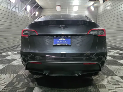 More photos of 2025 Tesla Model Y Long Range at Trust Auto, MD