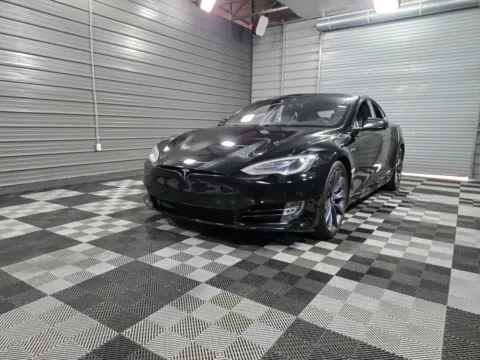 Black 2016 Tesla Model S 60D for sale in Sykesville, MD