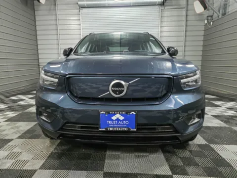 Another view of 2022 Volvo XC40 Recharge Pure Electric Twin Plus eAWD Luxury SUV for sale in Sykesville, MD at Trust Auto