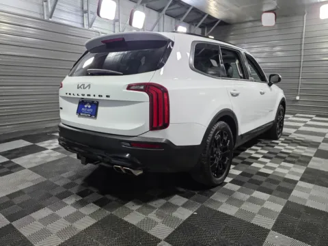 More photos of 2022 Kia Telluride SX at Trust Auto, MD