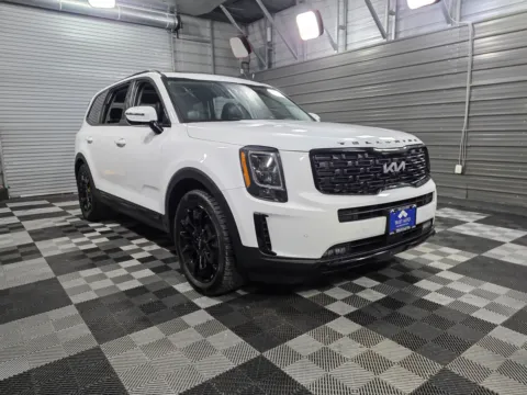 Another view of 2022 Kia Telluride SX for sale in Sykesville, MD at Trust Auto