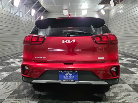 More photos of 2022 Kia Niro LXS at Trust Auto, MD
