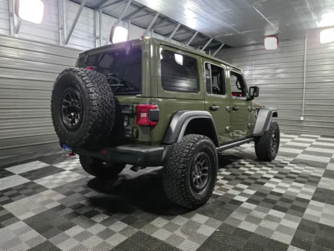 More photos of 2022 Jeep Wrangler Unlimited Rubicon at Trust Auto, MD