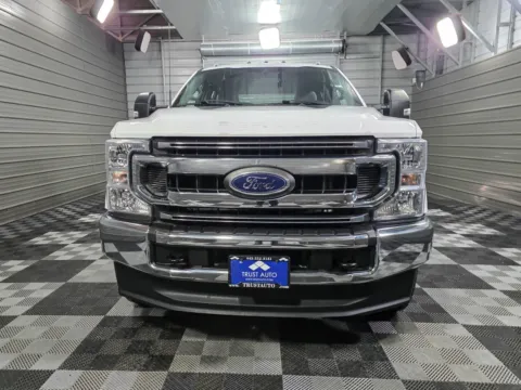 Photos of 2022 Ford Super Duty F-350 SRW XL for sale in Sykesville, MD at Trust Auto