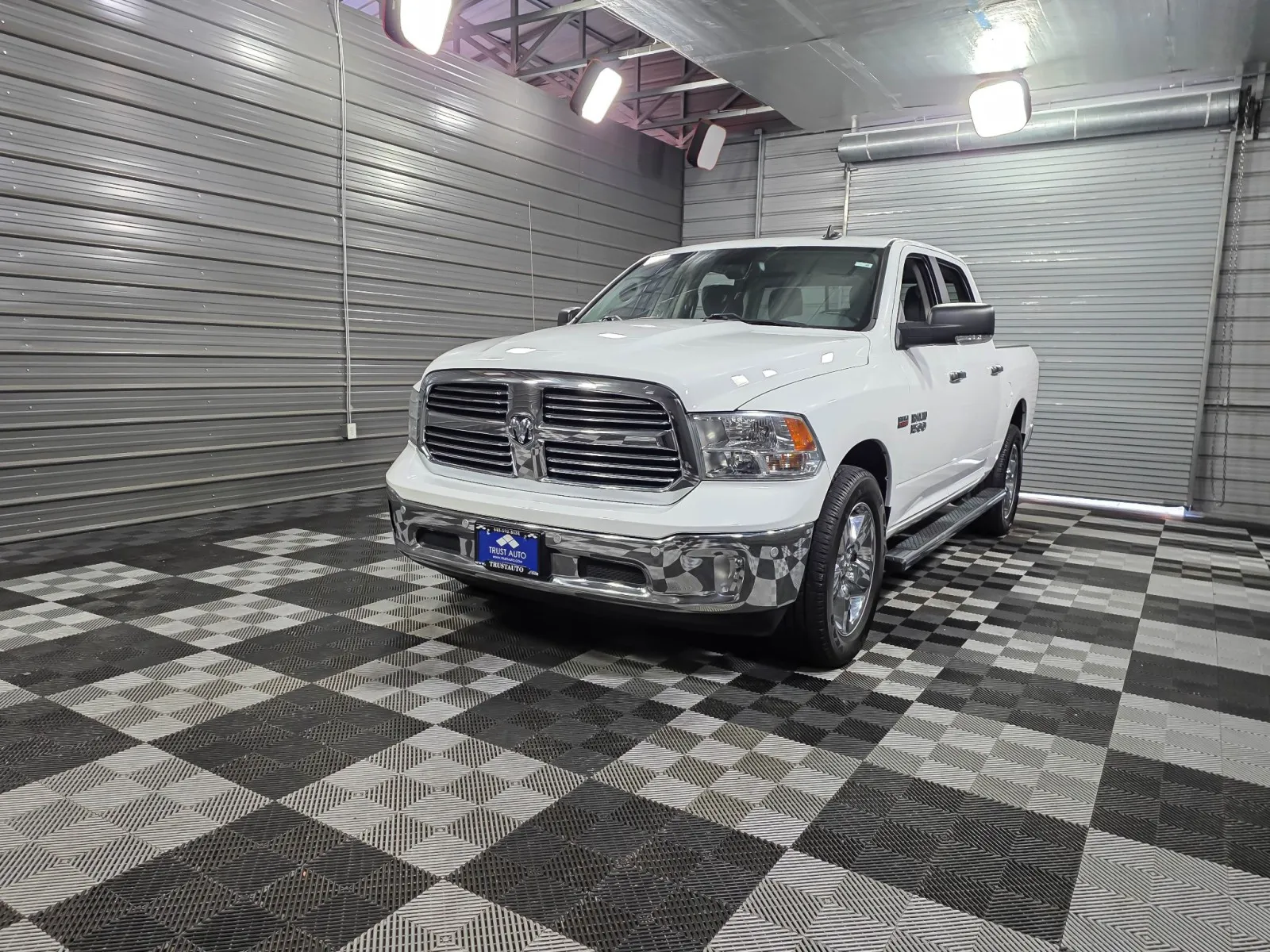 Black 2018 Ram 1500 Lone Star for sale in Sykesville, MD
