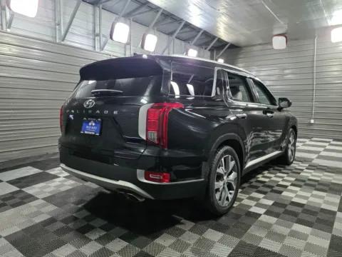More photos of 2021 Hyundai Palisade SEL at Trust Auto, MD