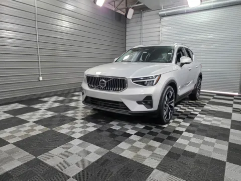 Black 2023 Volvo XC40 Ultimate Bright Theme for sale in Sykesville, MD