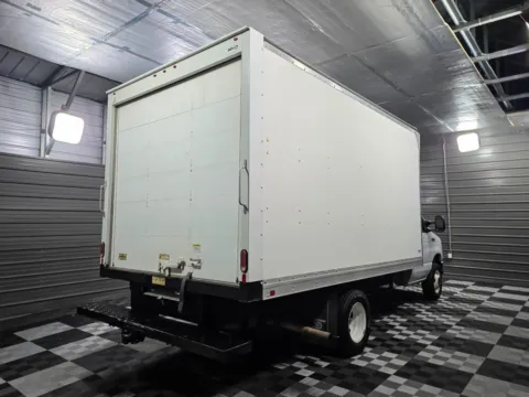 More photos of 2019 Ford E-Series Cutaway E-450 SD at Trust Auto, MD