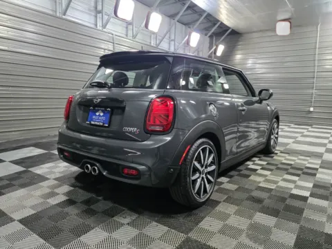More photos of 2021 MINI Hardtop 2 Door Cooper S at Trust Auto, MD