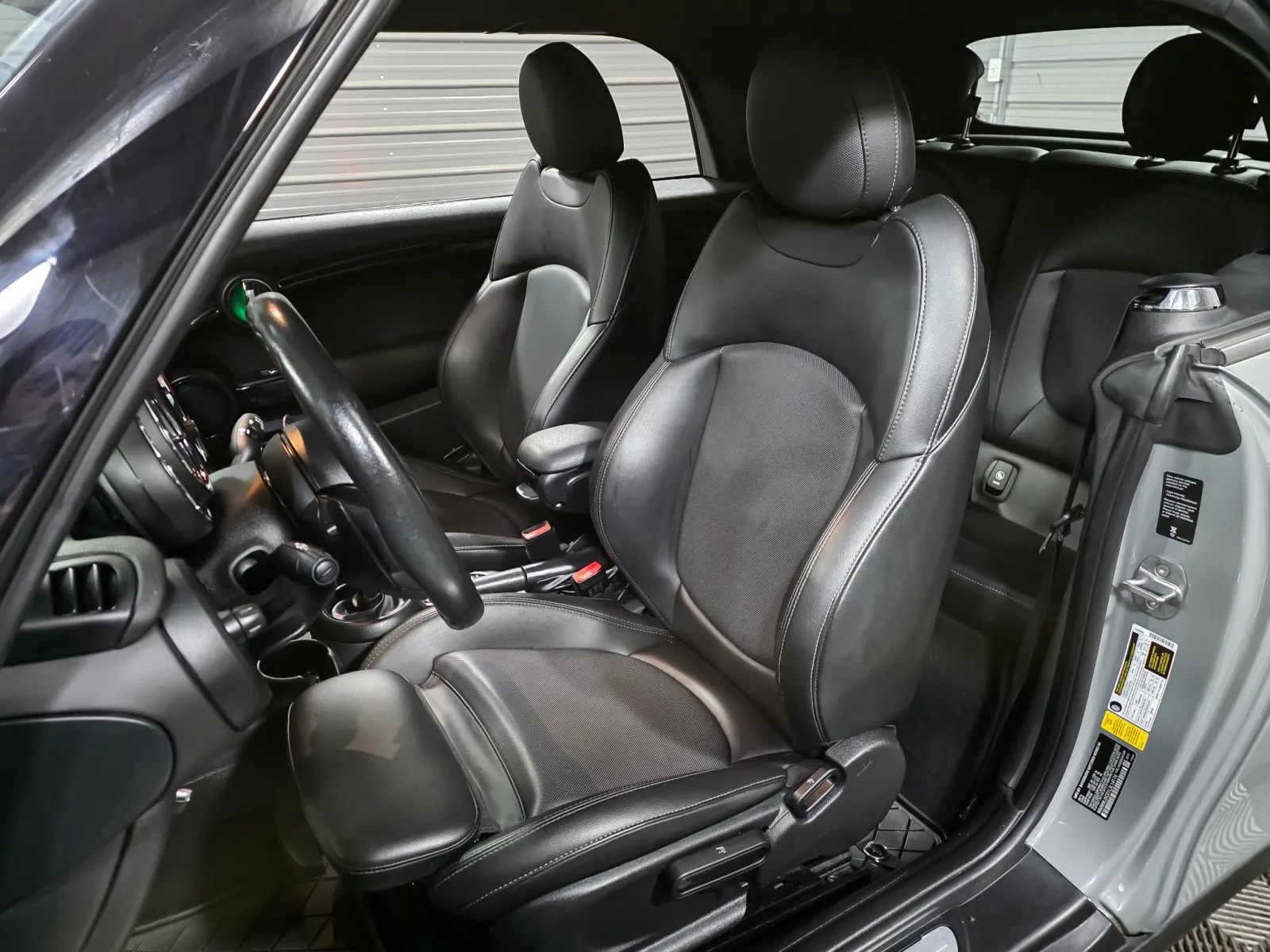 2020 MINI Convertible S - Photo 14