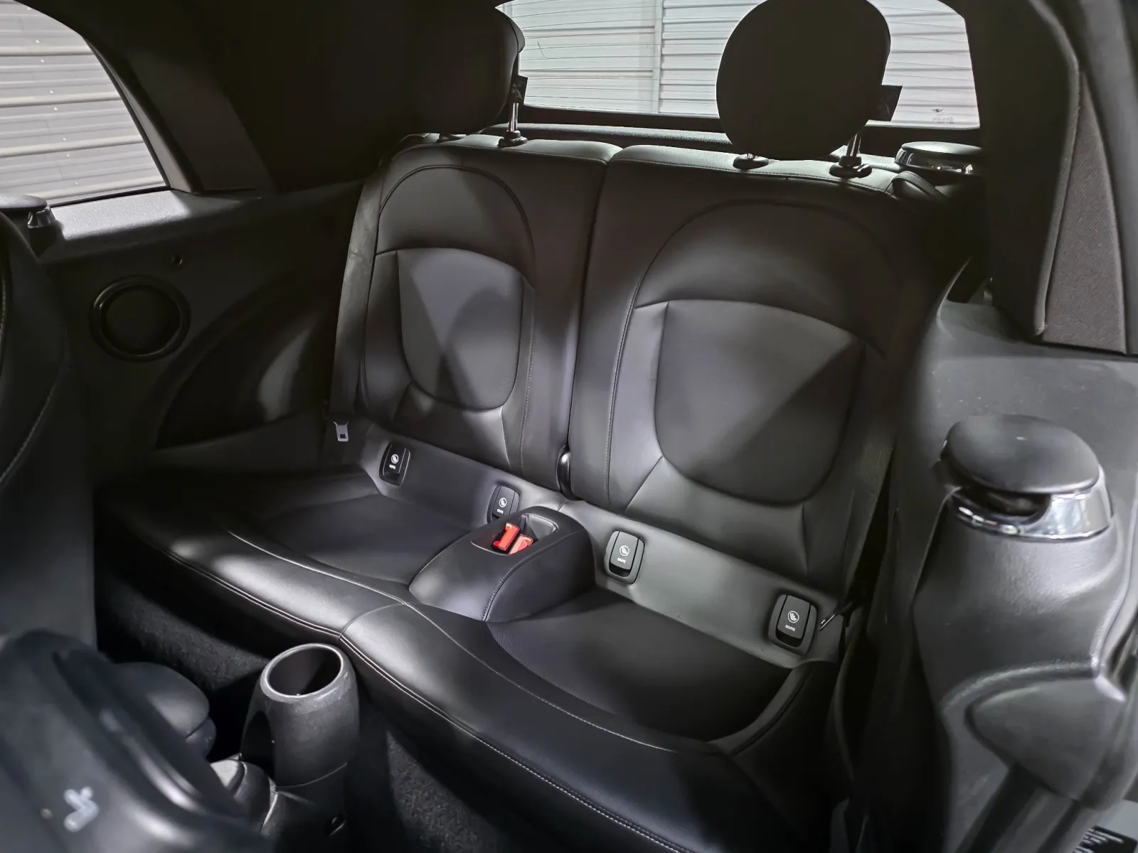 2020 MINI Convertible S - Photo 16