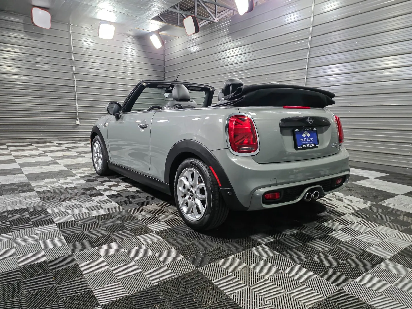 2020 MINI Convertible S - Photo 7