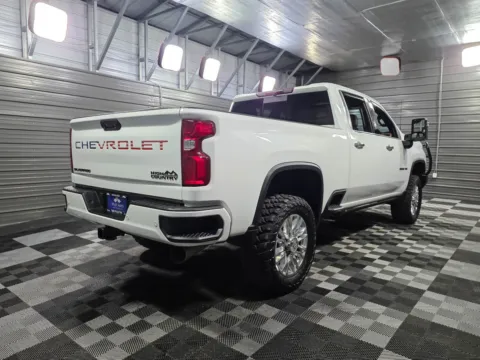 More photos of 2022 Chevrolet Silverado 3500HD High Country at Trust Auto, MD