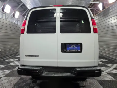 More photos of 2019 Chevrolet Express Passenger LS at Trust Auto, MD