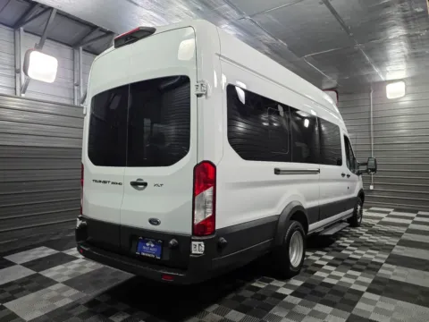 More photos of 2018 Ford Transit T-350 15-Passenger XLT 148WB DRW Extended High Roof Minivan/Van at Trust Auto, MD