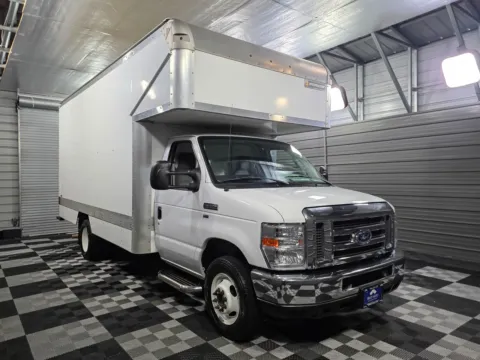 Another view of 2019 Ford E-Series Cutaway E-350 SD for sale in Sykesville, MD at Trust Auto
