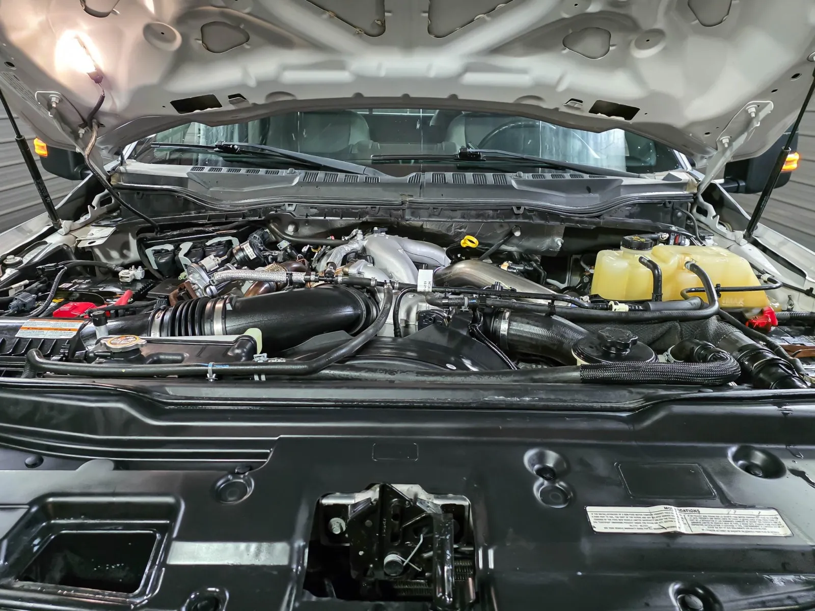 2020 Ford F-450 Super Duty Chassis Cab XL - Photo 29