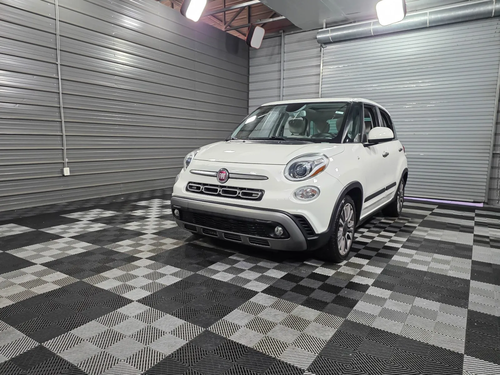 White 2020 FIAT 500L Trekking for sale in Sykesville, MD