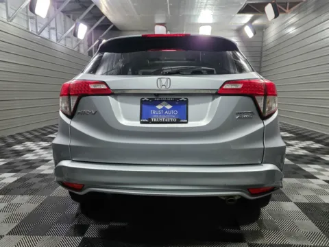 More photos of 2019 Honda HR-V Touring at Trust Auto, MD
